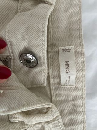 Shorts Mango Beige Deshilachados