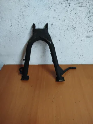 Caballete Central Yamaha YBR 125