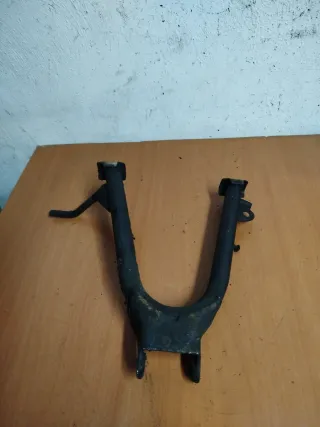 Caballete Central Yamaha YBR 125