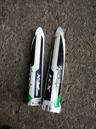 Protectores Horquilla Kawasaki KX 125/250