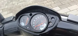 Aprilia SR Motard 125cc