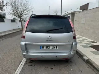 Citroen Grand C4 Picasso 2011