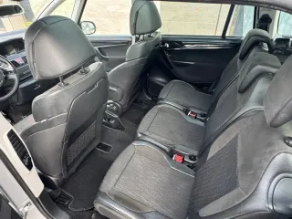 Citroen Grand C4 Picasso 2011