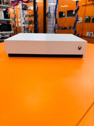 Xbox One S All Digital 1TB + Mando Elite Series 2