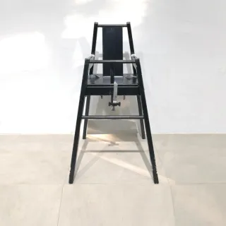 Trona infantil negra