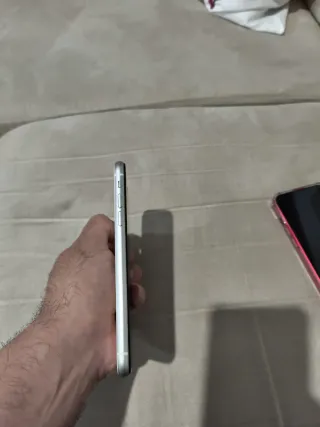 iPhone 11 Blanco 128GB Pantalla y Batería Nuevas