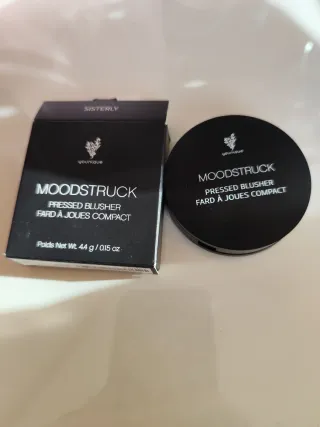 Rubor Younique Moodstruck Compacto