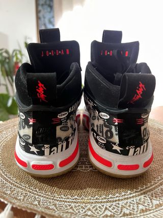 Nike Air Jordan 36 Flight School