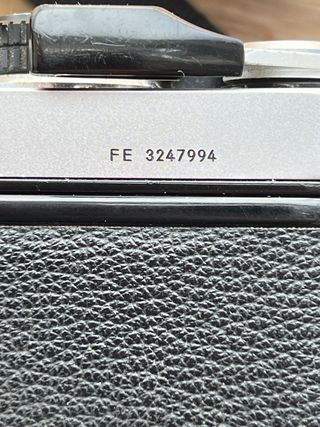 Nikon FE Cámara Analógica Plata/Negro