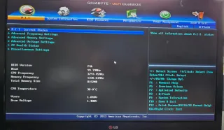 Placa Base Gigabyte GA-H61M-USB3H + CPU