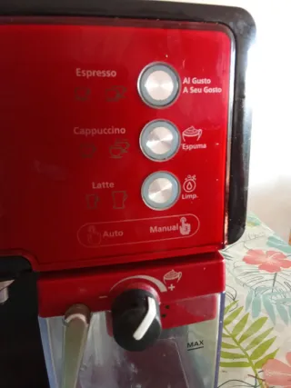 Cafetera Oster Roja