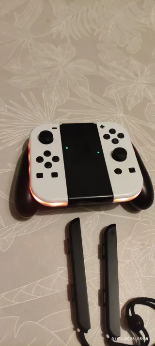 Nintendo Switch Blanca y Negra