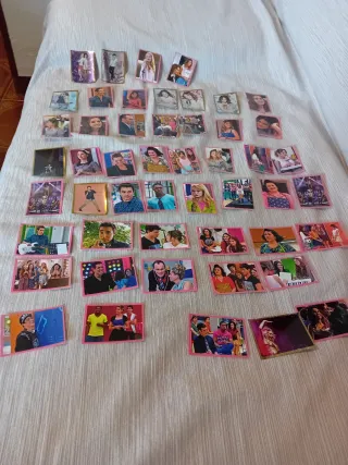 50 Cromos Violetta