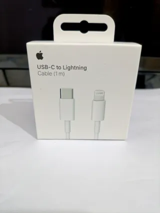 Cavo di ricarica Apple USB-C a Lightning per iPhone