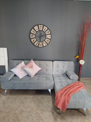 Sofá Cama Gris y Rinconera