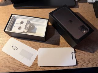 Caja iPhone 11 Pro 64 GB Vacía