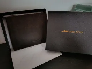 Cartera Marc Peter Marrón