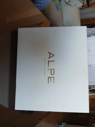 Botas ALPE piel tacón 5cm sin usar