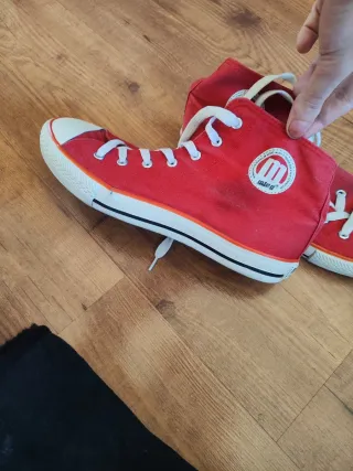 Zapatillas Rojas, botines de tela Estilo converse