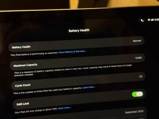 iPad Air 6 (M2) 11 128GB + Apple Magic Keyboard