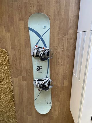 Tabla de Snowboard con Fijaciones