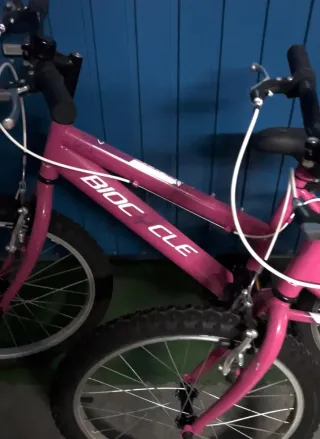 Bicicleta infantil rosa BIOC CLE