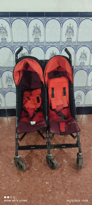 Silla de paseo gemelar be cool, negociable