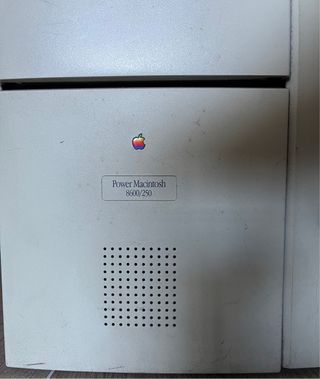 Power Macintosh 8600/250 - Mac OS 9.1