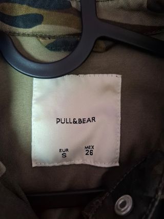 Chaqueta Militar Pull&Bear Talla S