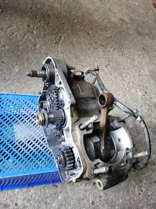 Motor Kawasaki KX 250