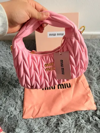 Bolso Miu Miu Rosa