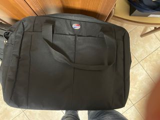 Set American Tourister: Trolley, Borsa, Beauty