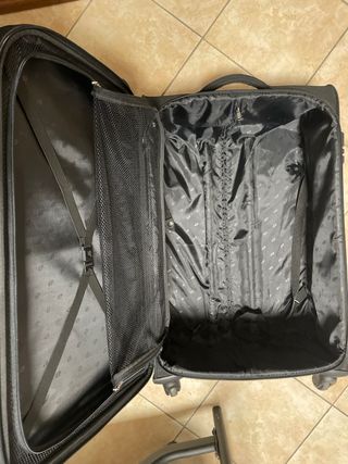 Set American Tourister: Trolley, Borsa, Beauty