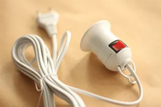 Alargador Portabombillas con cable.