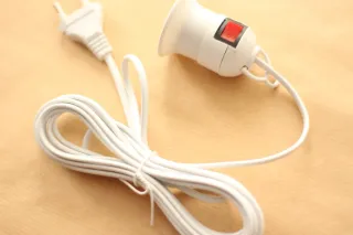 Alargador Portabombillas con cable.