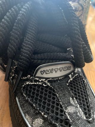 Louis Vuitton Scarpe da Ginnastica Nere e Argento