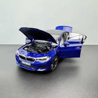 Maqueta BMW M5 F90 1:18