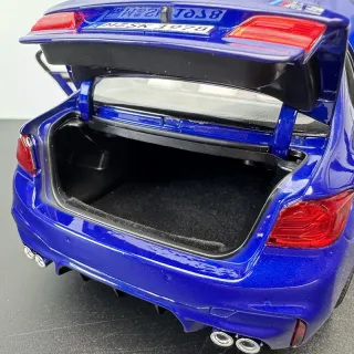 Maqueta BMW M5 F90 1:18