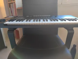 Teclado Native Instruments Komplete