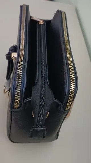 Bolso REAST STYLE negro sin estrenar