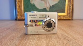 Cámara Pentax Optio 50L 5MP Zoom Digital