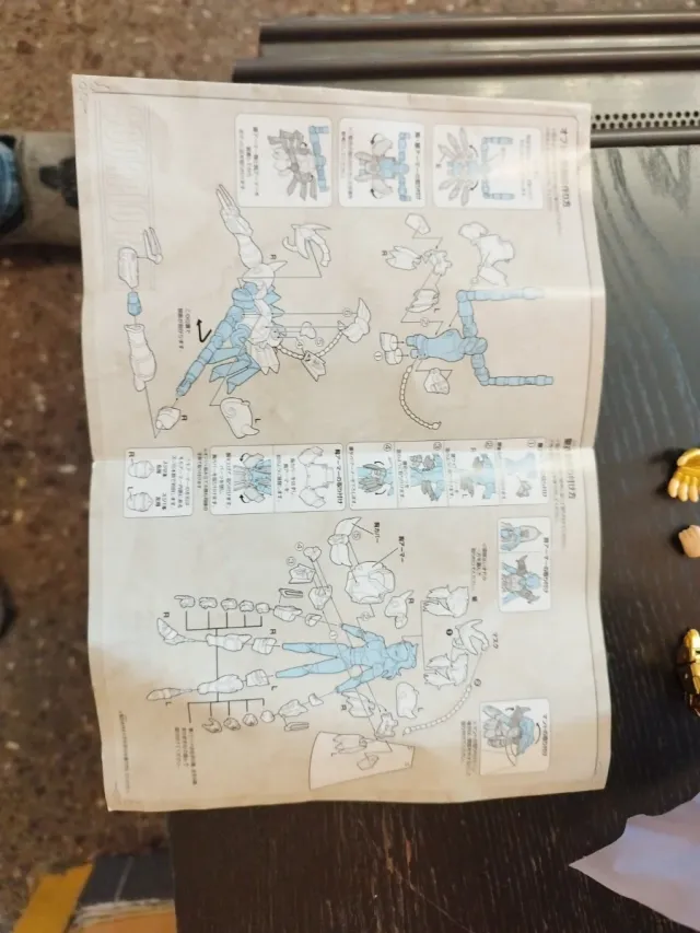 Caballero del Zodiaco Milo Escorpión Bandai