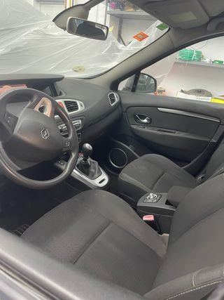 Renault Grand Scenic 2009