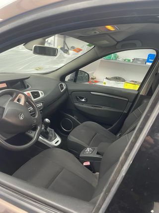 Renault Grand Scenic 2009