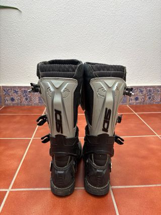 Botas Sidi Off-Road Talla 43 Negras