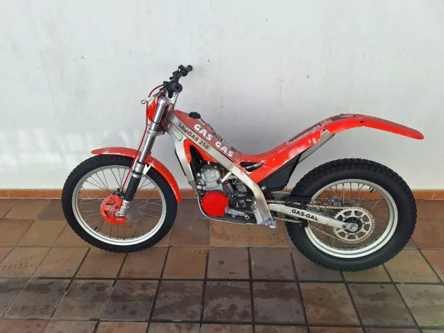 Gas Gas 250 Trial Roja