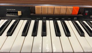 Órgano electrónico Bontempi