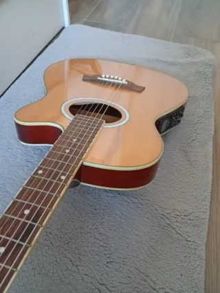 Guitarra Electroacústica Memphis