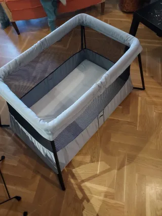 Cuna de viaje BabyBjorn