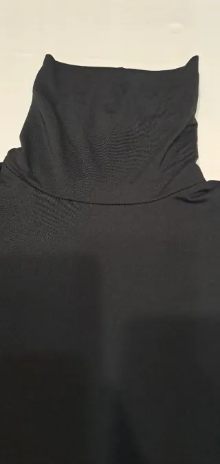 Dolcevita nero elasticizzato M